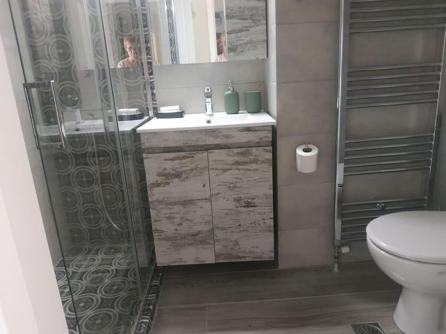 Athens View Apartment Near Metro Station Agia Marina Экстерьер фото