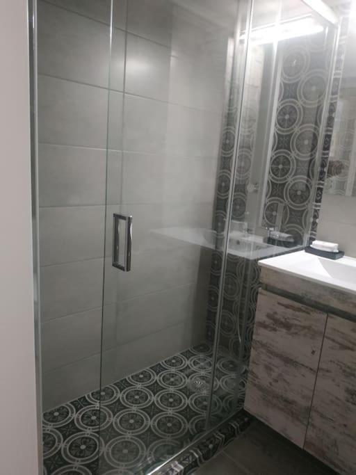 Athens View Apartment Near Metro Station Agia Marina Экстерьер фото