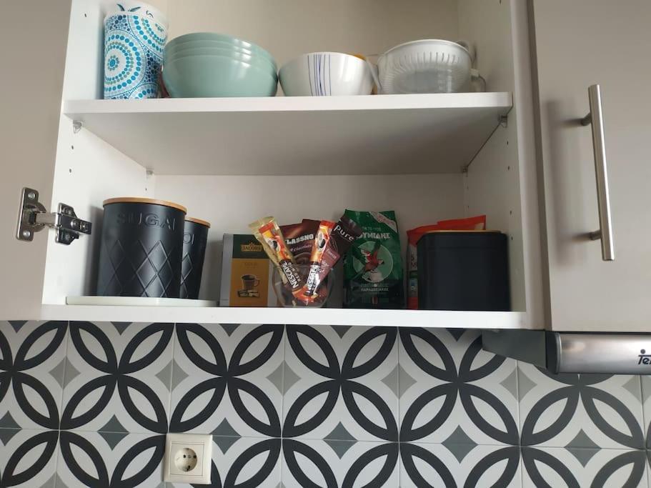 Athens View Apartment Near Metro Station Agia Marina Экстерьер фото