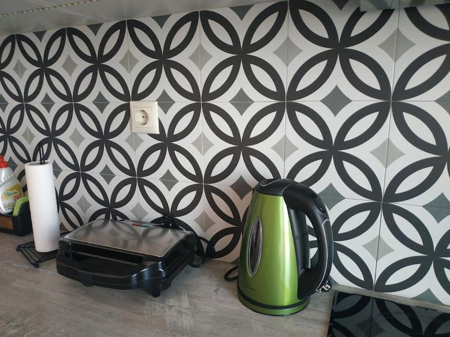 Athens View Apartment Near Metro Station Agia Marina Экстерьер фото